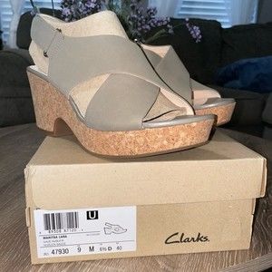 NEW Clark’s Maritsa Lara wedged heeled platform sandals sage nubuck 9M